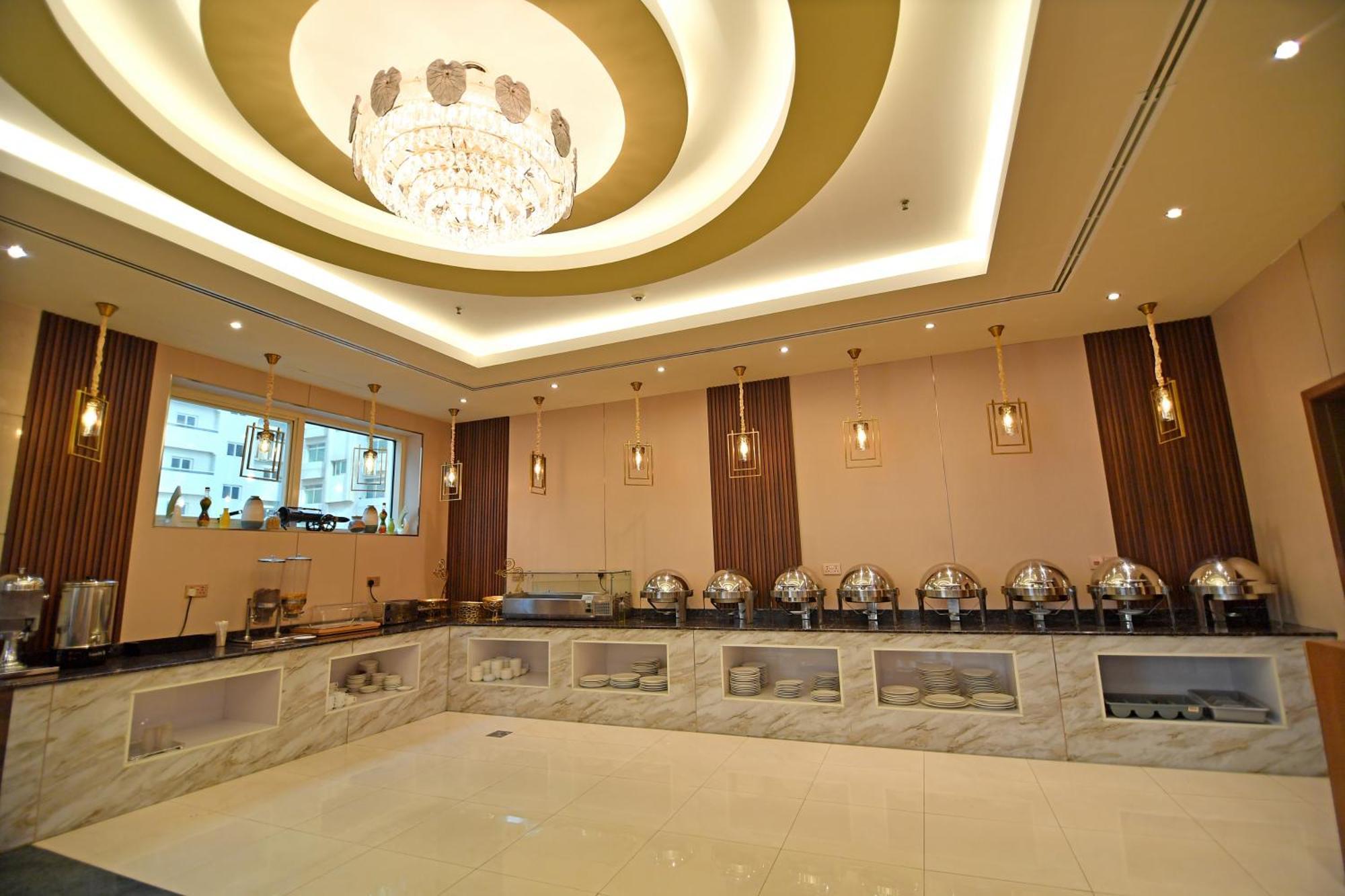 Nejoum Al Emarat Hotel Sharjah Eksteriør billede